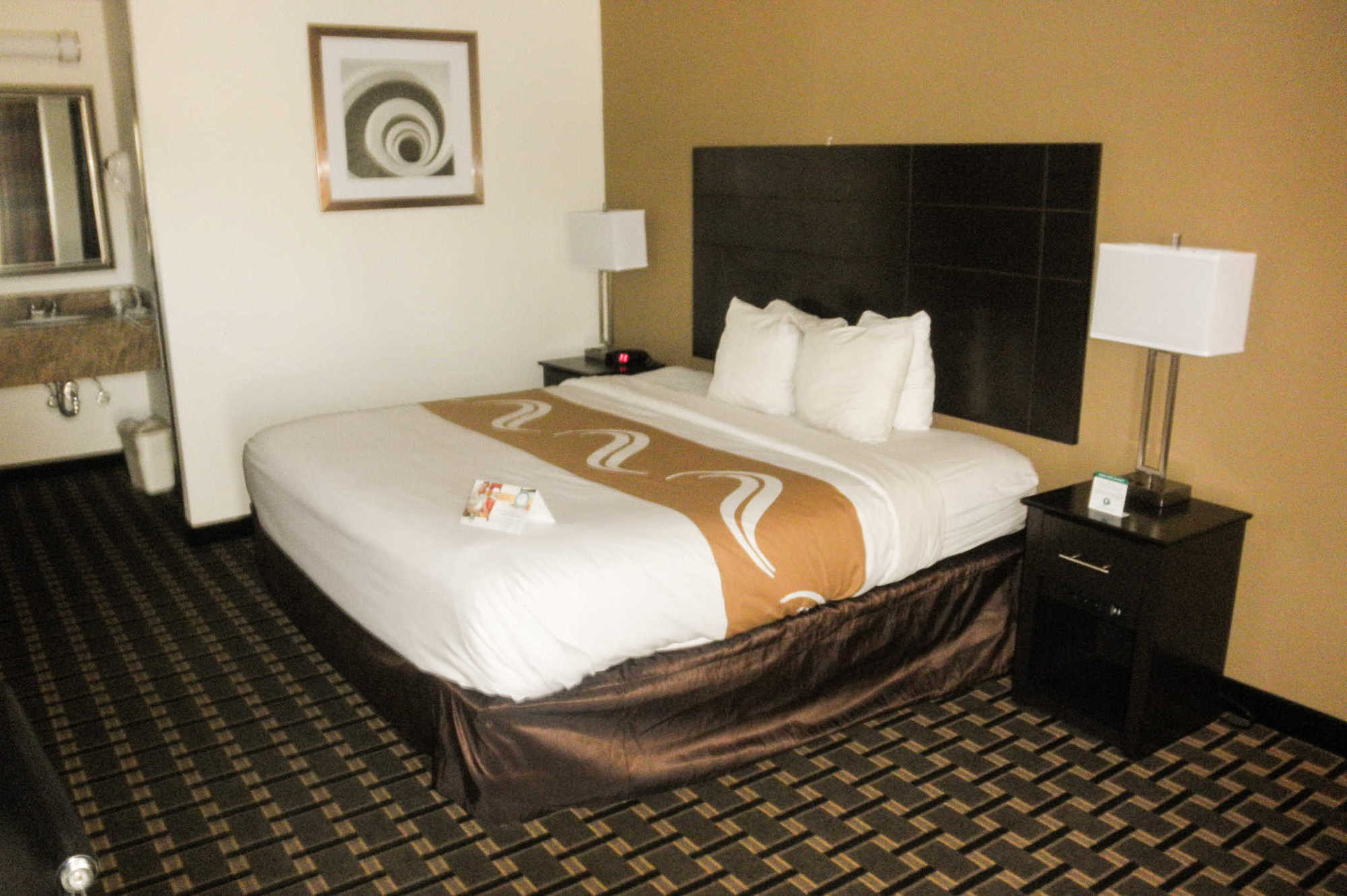 Quality Inn Tupelo Habitación foto
